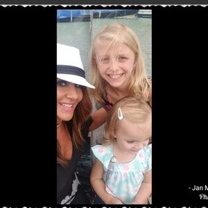 Meet your Posher, Jan